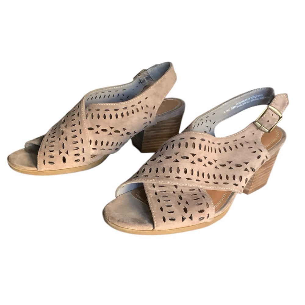 Baretraps Ilene Taupe Block Heel Sandals